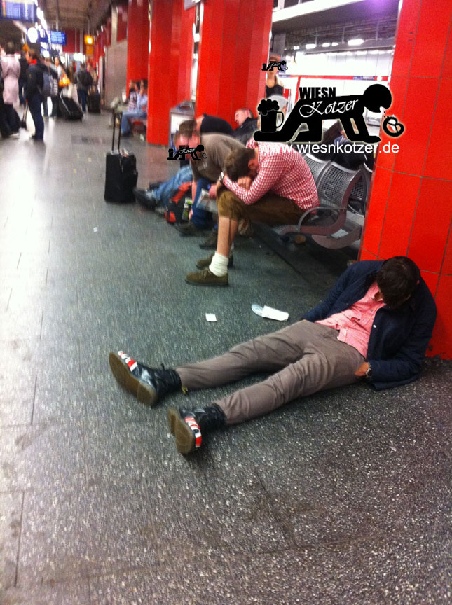 sleeping people at Munich main station after Oktoberfest